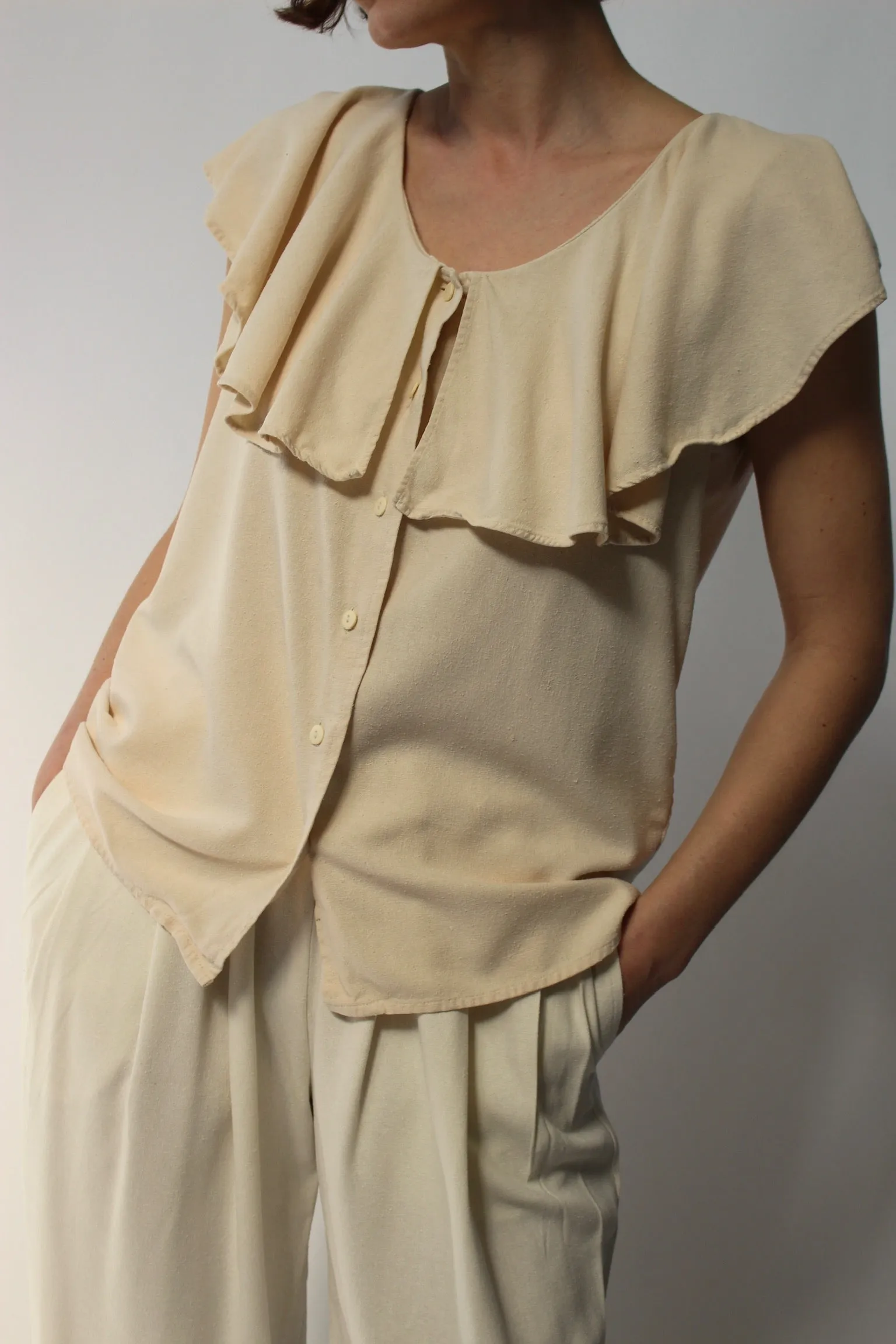 90s Cream Raw Silk Ruffled Blouse