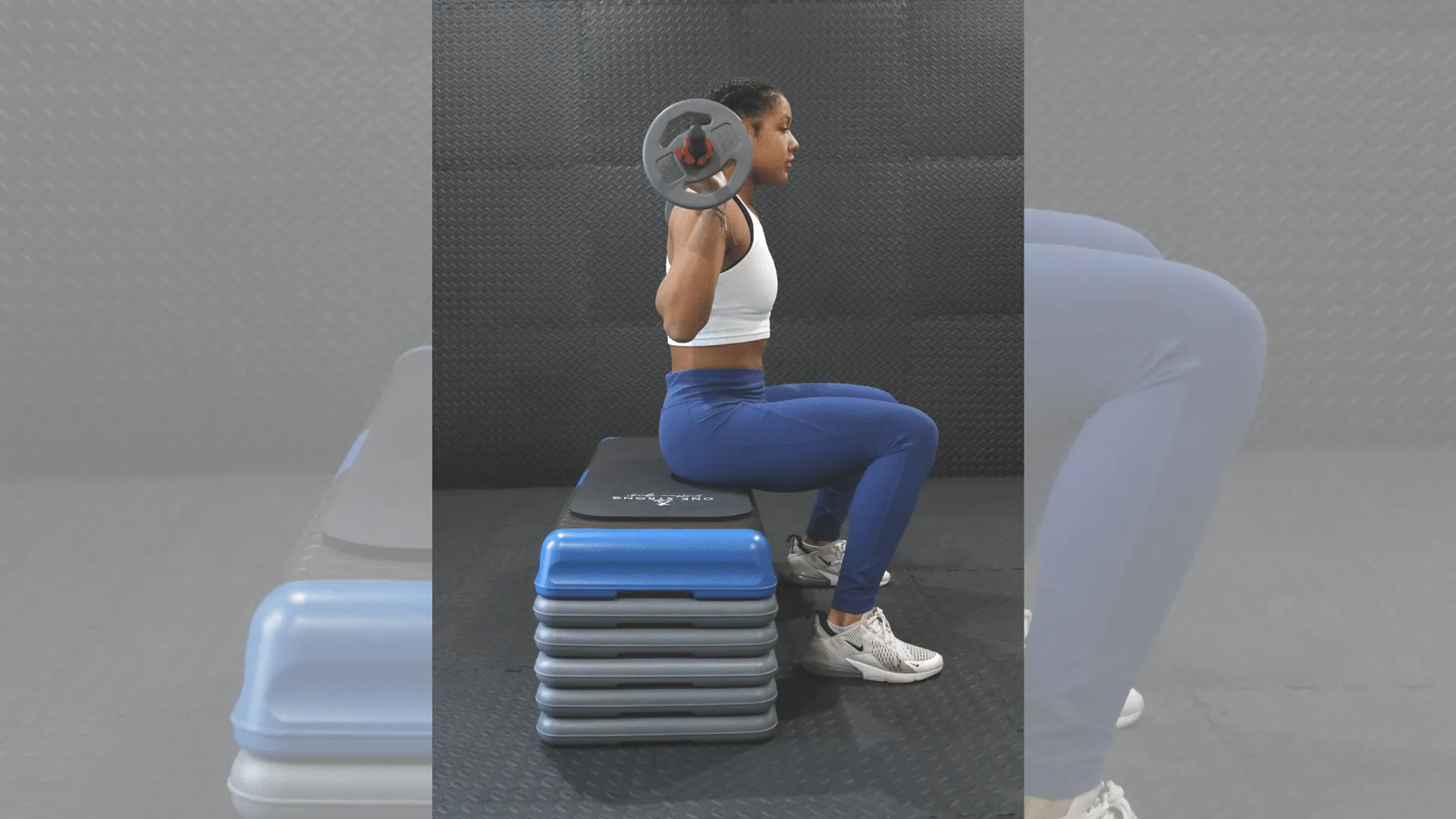 Aerobic Step with 4 Risers and a Mini Mat (premium bundle)