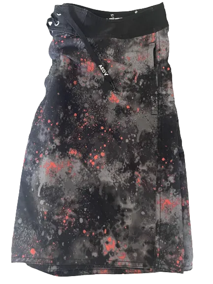 American Eagle Men's Splatter Print Board Shorts Large