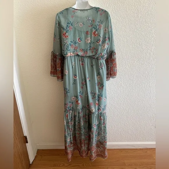Anthropologie Willow &amp; Clay Blue Floral Boho Paisley Maxi Dress  Bell Sleeves
