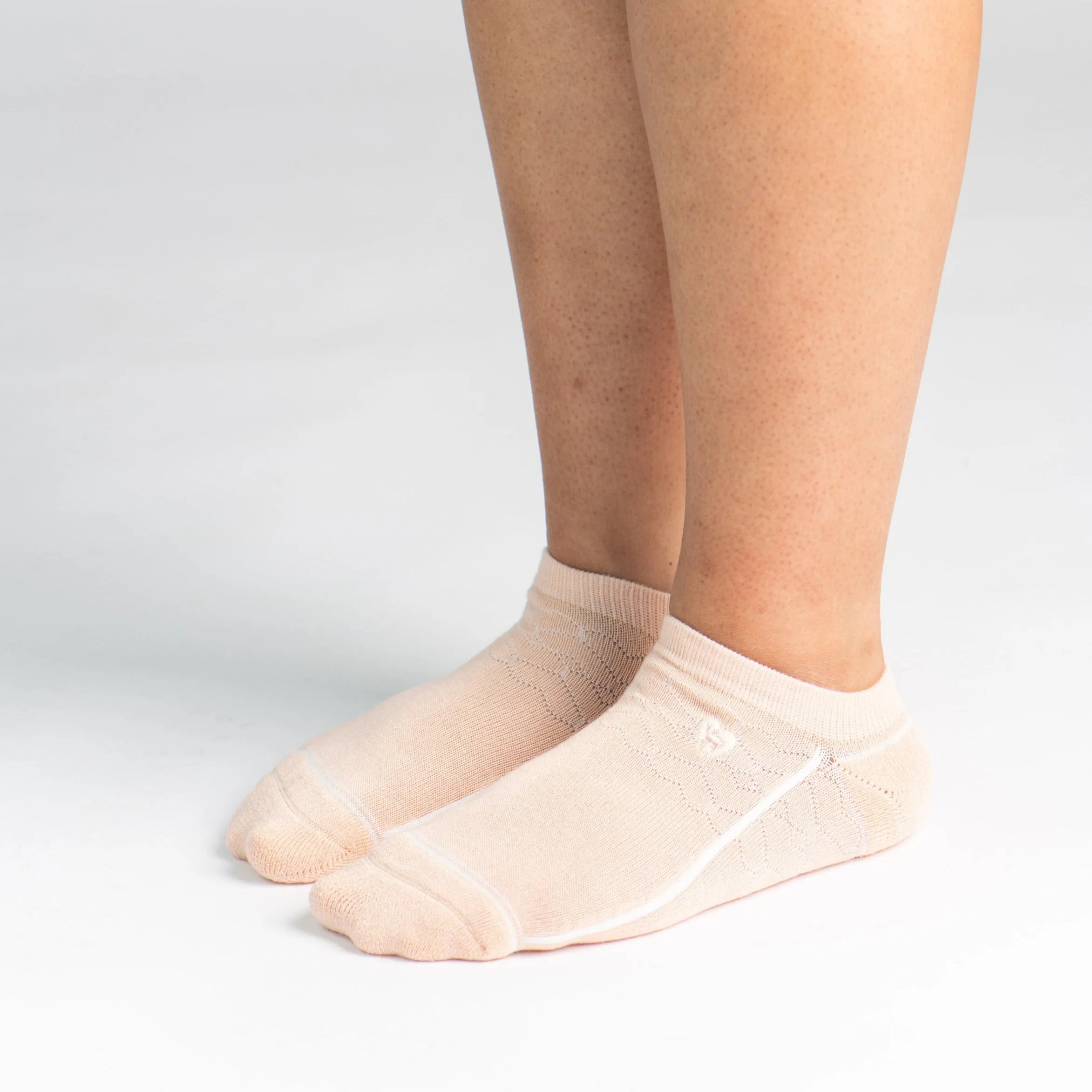 Bamboo Socks | Everyday Ankle | Aurora Apricot