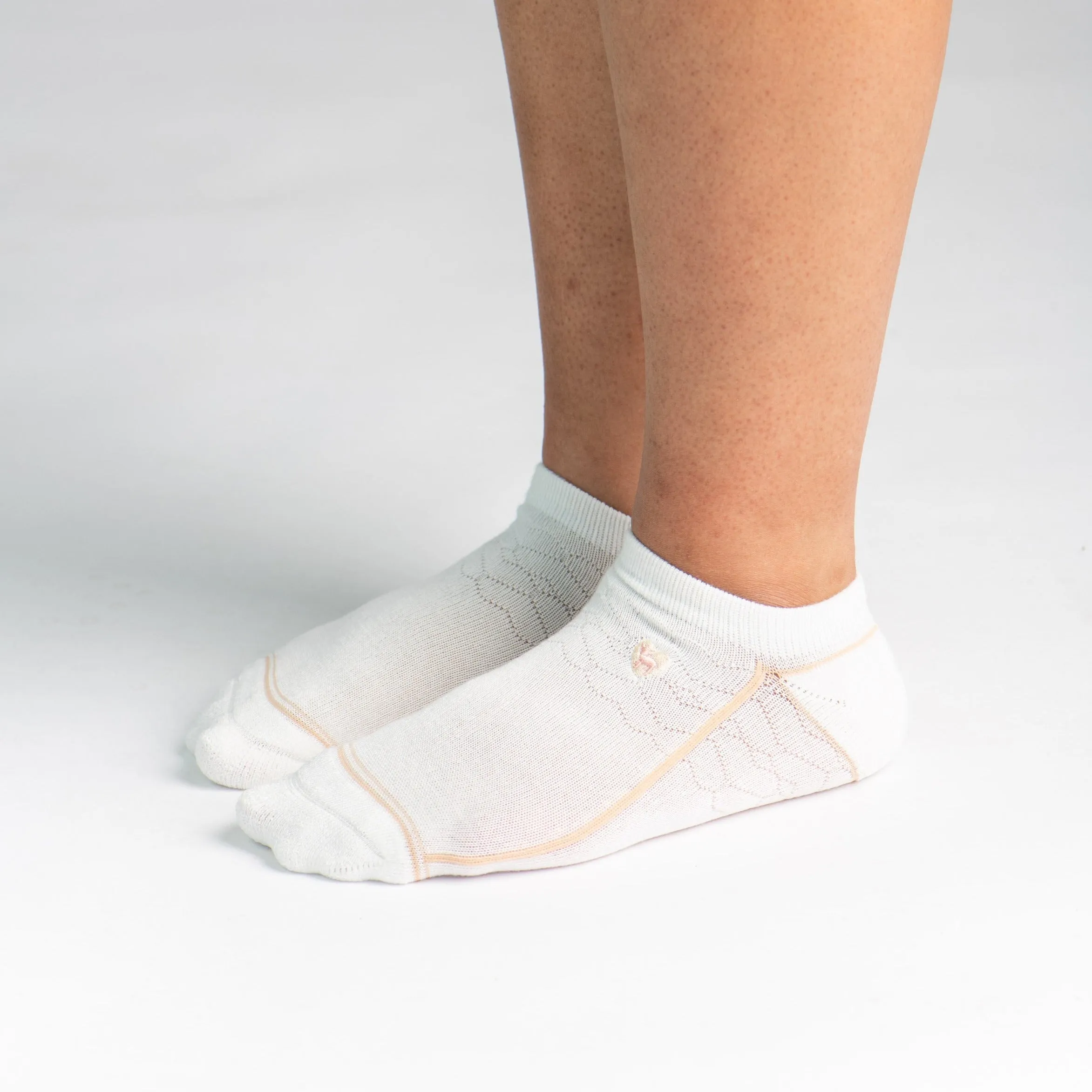 Bamboo Socks | Everyday Ankle | Star White