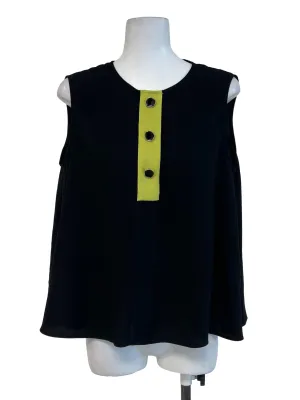 Black Sleeveless Green With Button Top