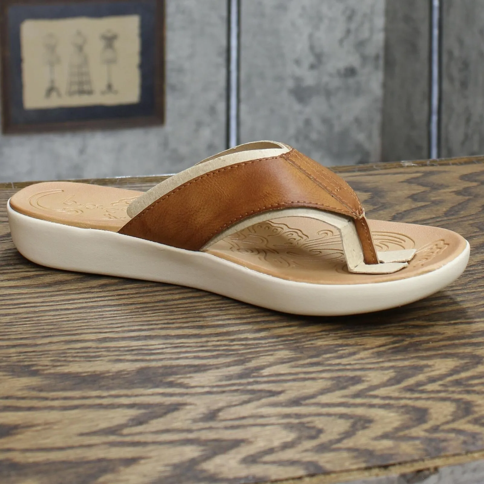 b.o.c. Women's Aimee Comfort Sandal