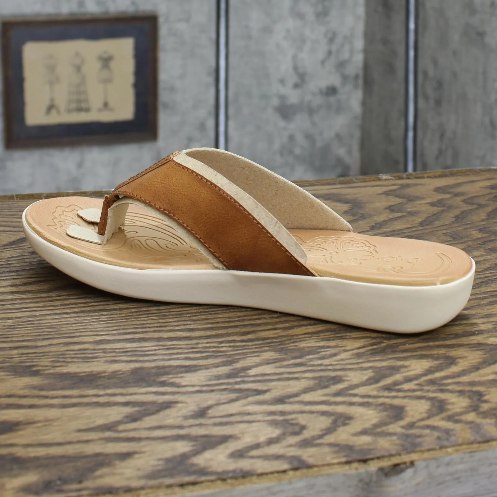 b.o.c. Women's Aimee Comfort Sandal