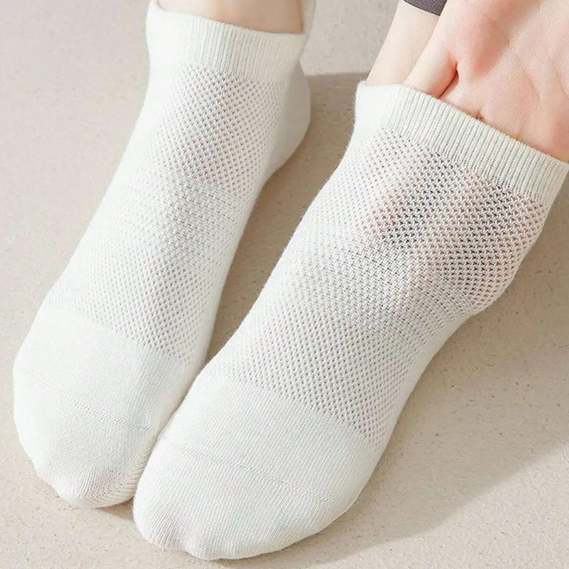 Breathable Solid Colour Socks