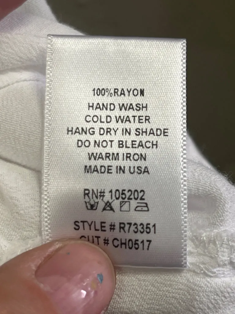 CHALET SLEEVELESS TOP