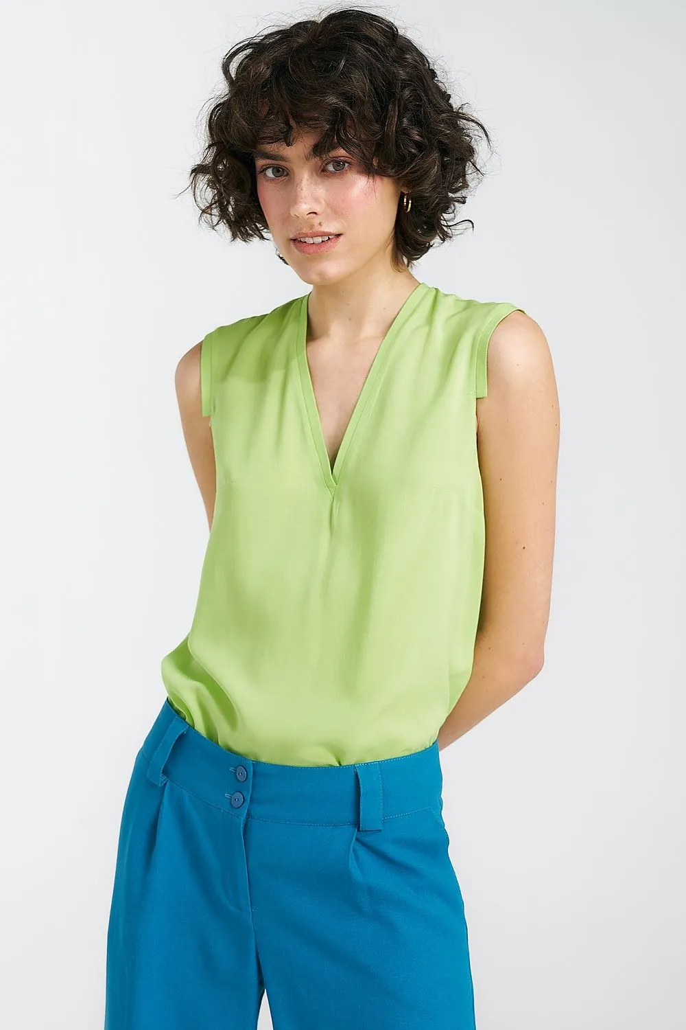 Delicate Pleat V-Neck Blouse