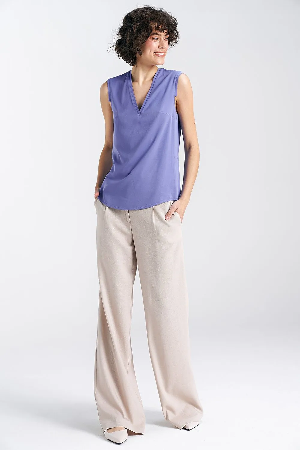 Delicate Pleat V-Neck Blouse