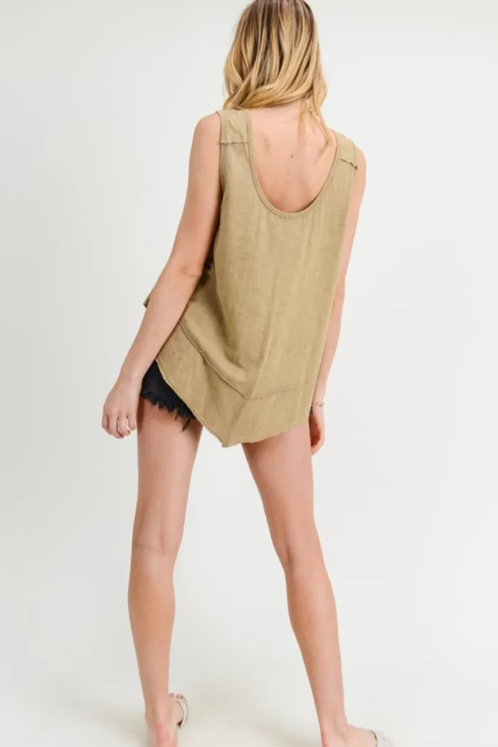Diagonal Hemline Tank