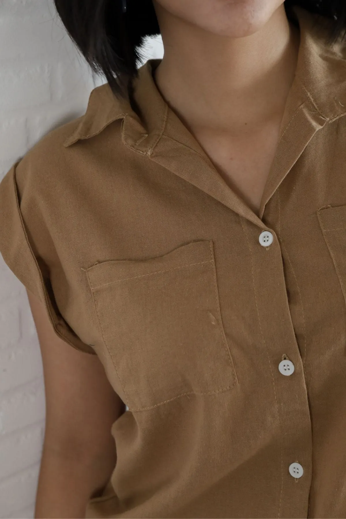 ERIN Button-down Sleeveless Top (Mocha)