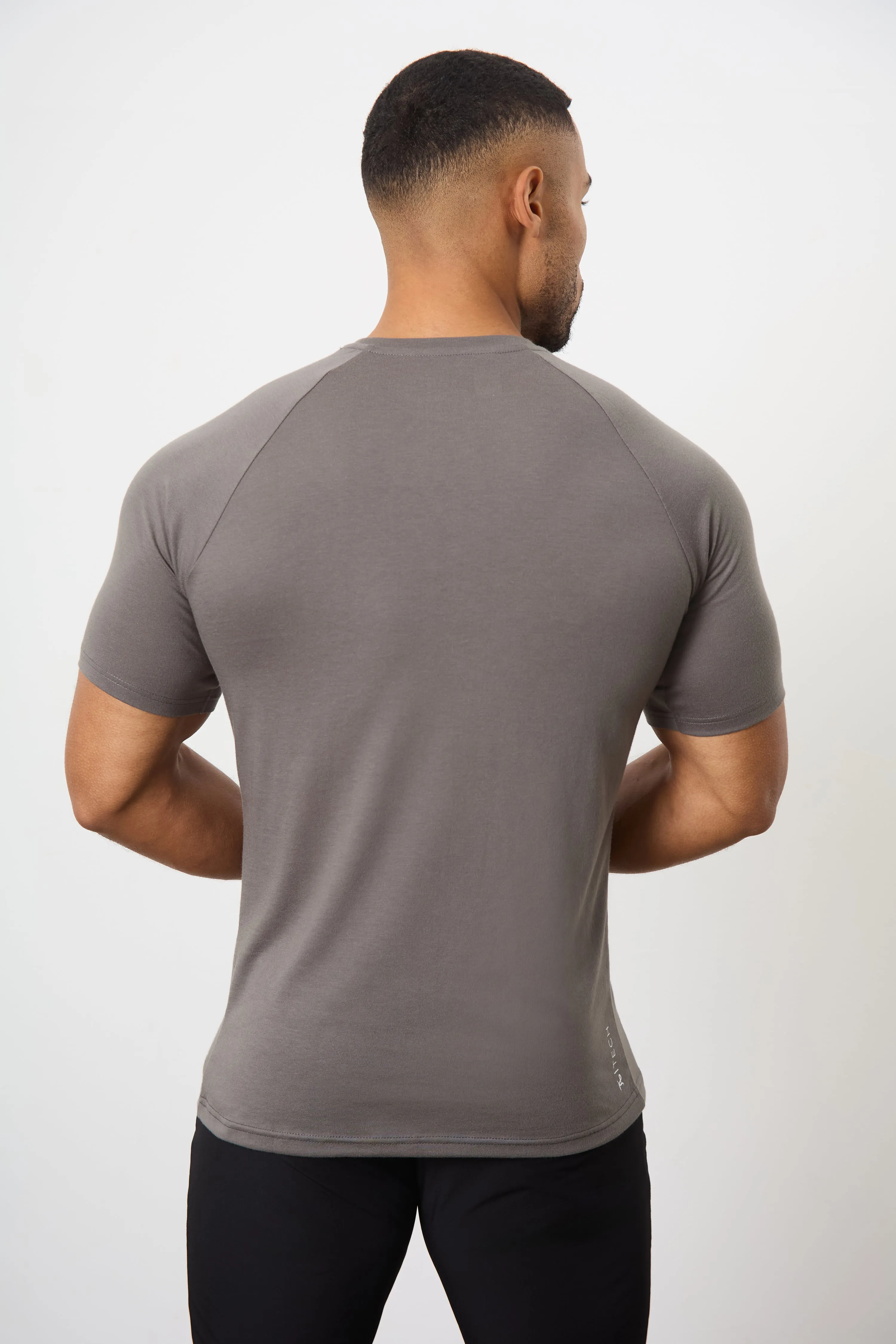 Essential Training Top in Charcoal