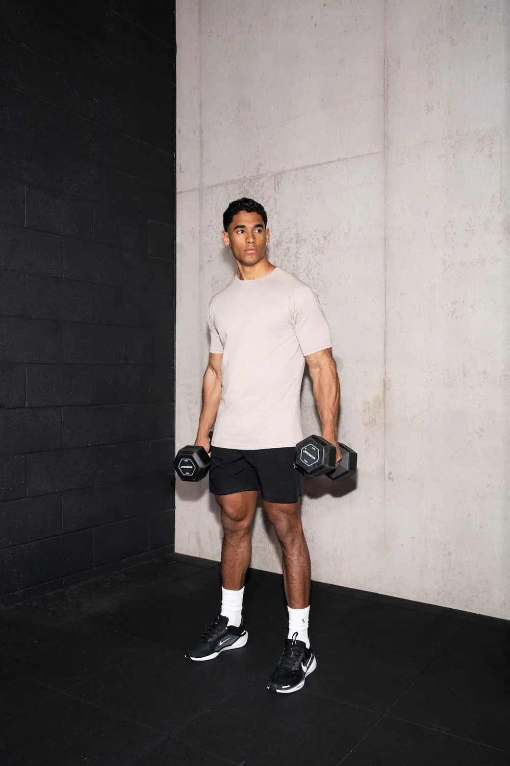 Essential Training Top in Sand