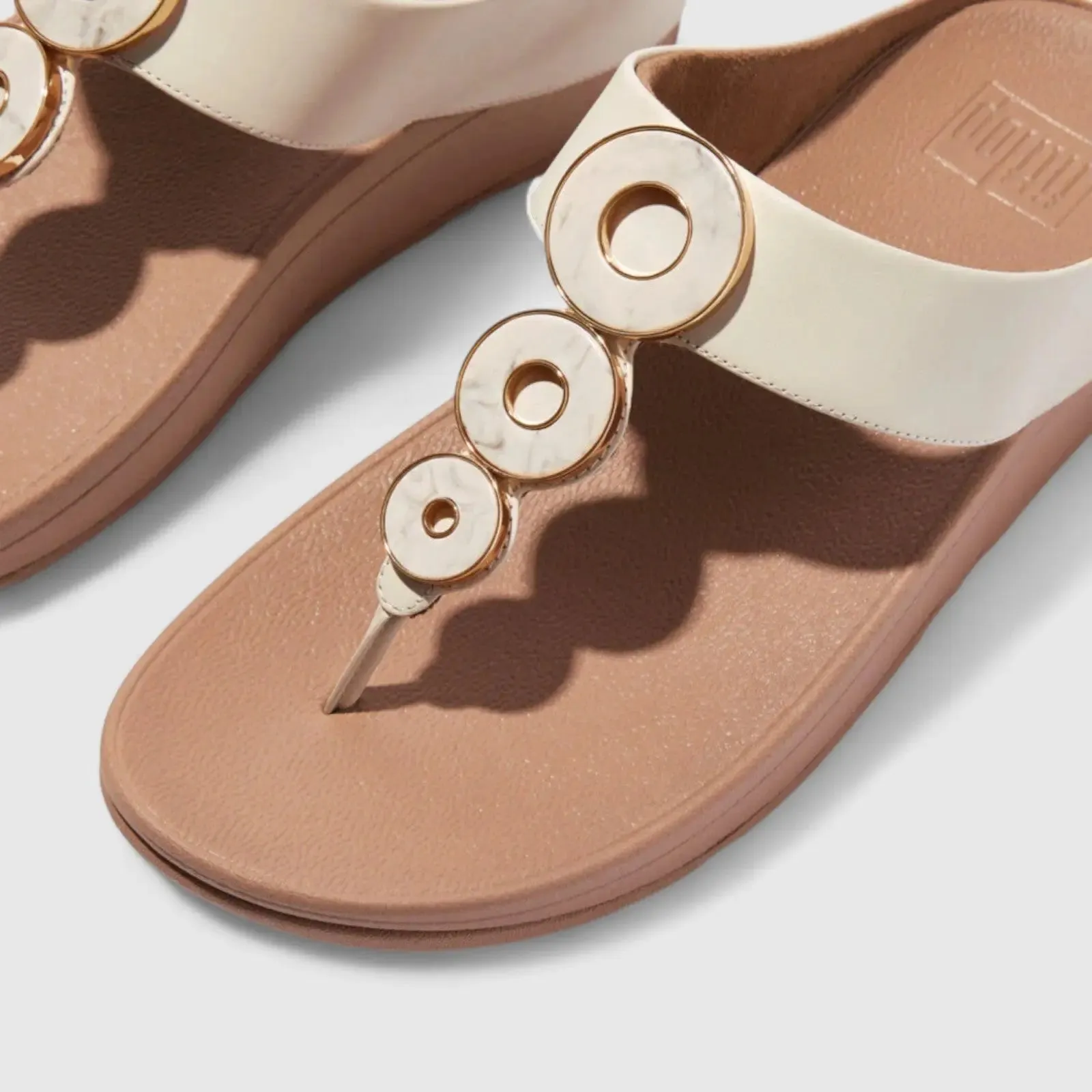 Fit Flops Fino Resin Hoop Beige  IB8-A99