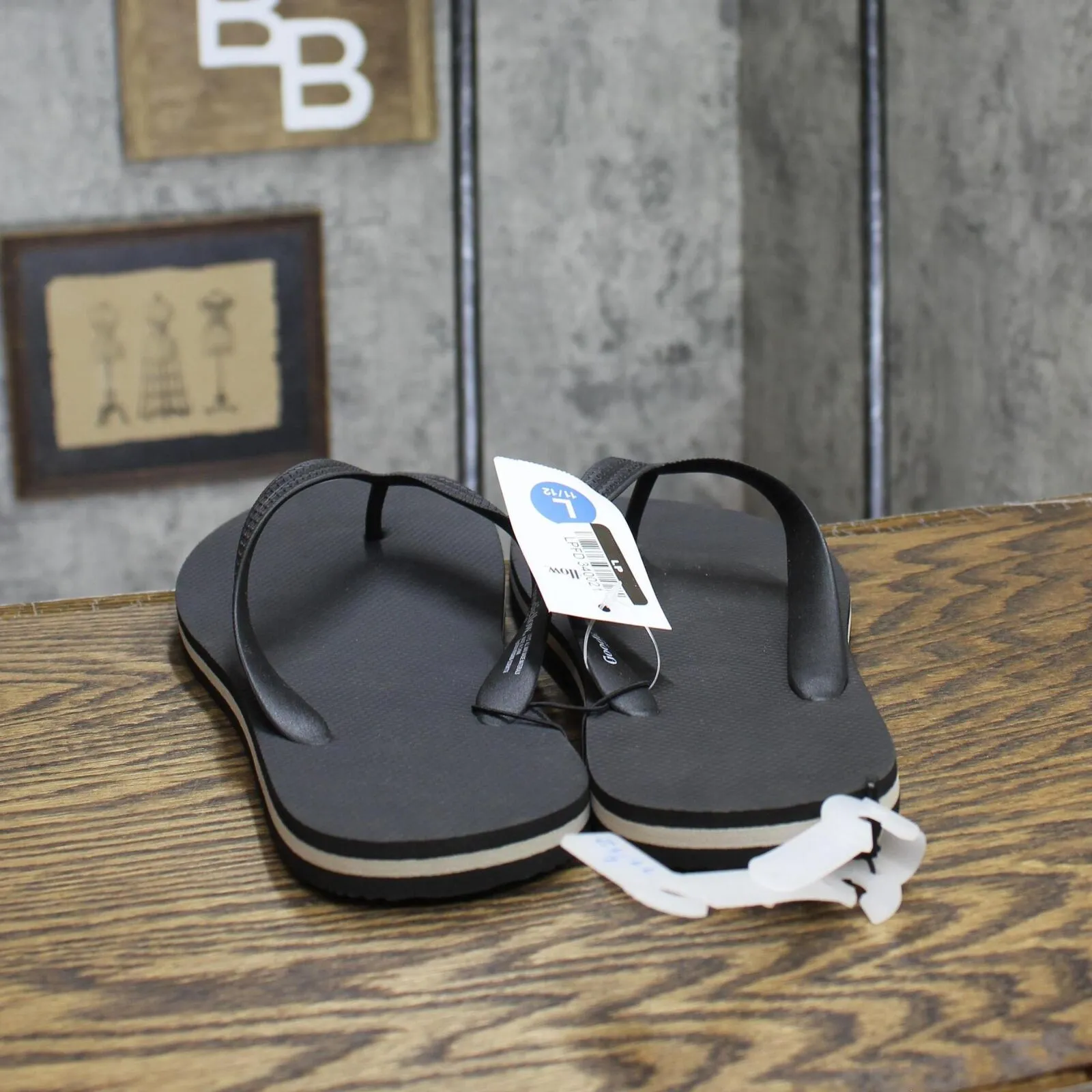 Goodfellow & Co Mens Brent Flip Flop Sandals 89628623 Black L