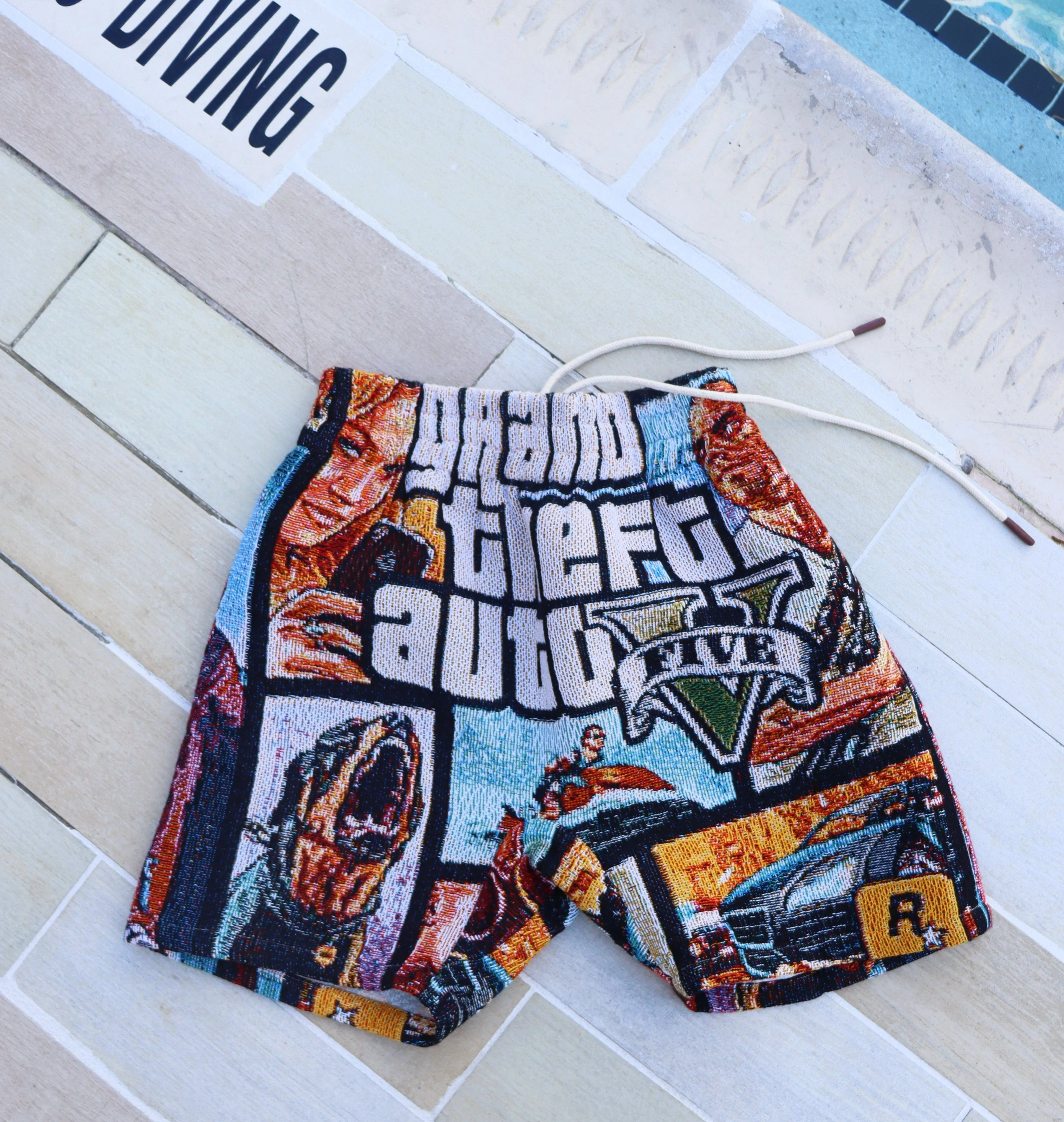 GTA HANDMADE TAPESTRY JACQUARD FABRIC SHORTS