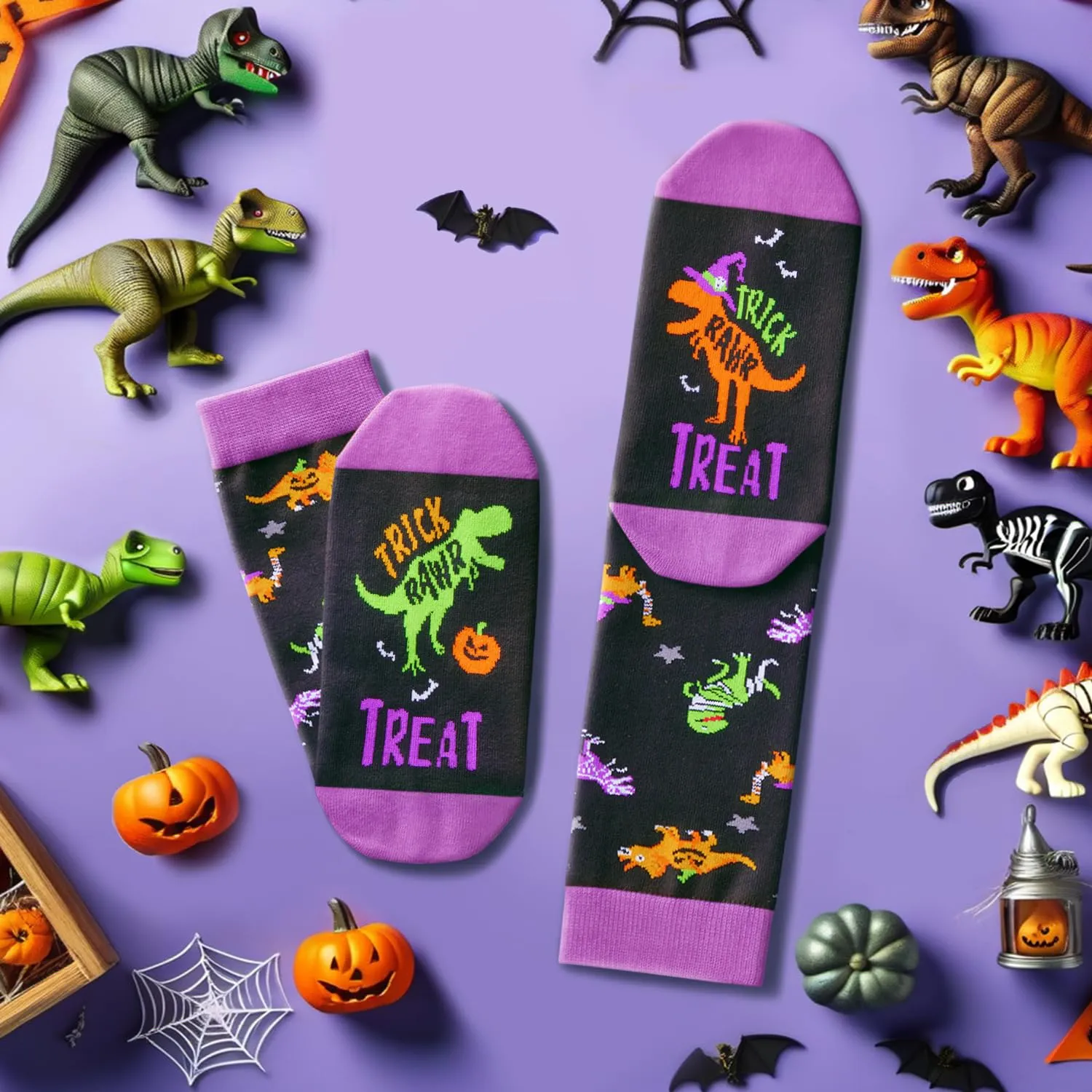 Halloween Socks Spooky Gifts For Men Women - Halloween Gifts Horror Gifts Halloween Dinosaur Spooky Socks