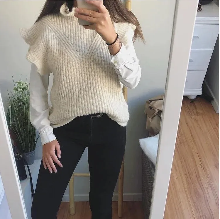 Hollow-out Knit Ruffled Vest Sweaters Blouse