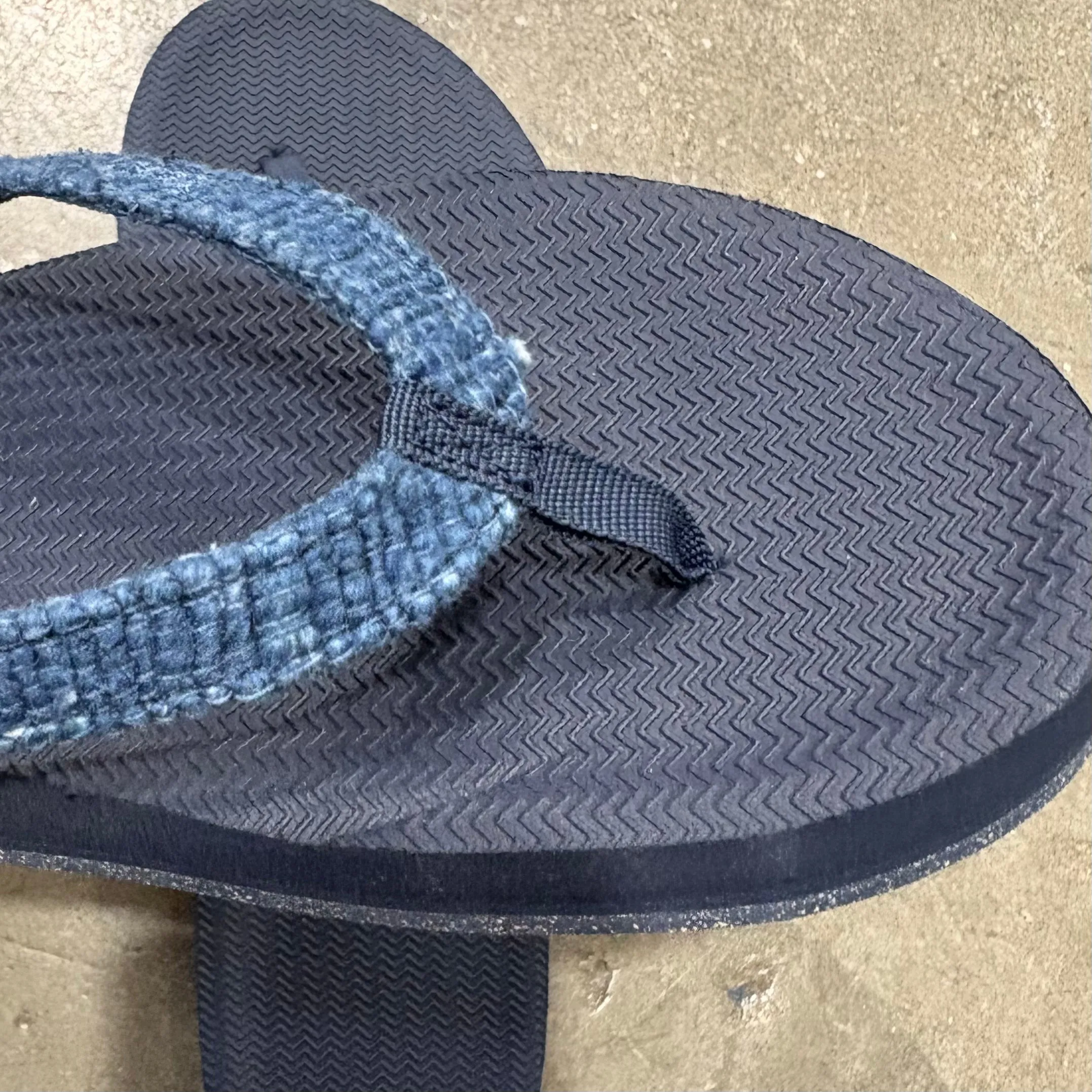 INDOSOLE   WOMEN'S FLIP FLOPS RECYCLED PABLE STRAPS   INDIGO
