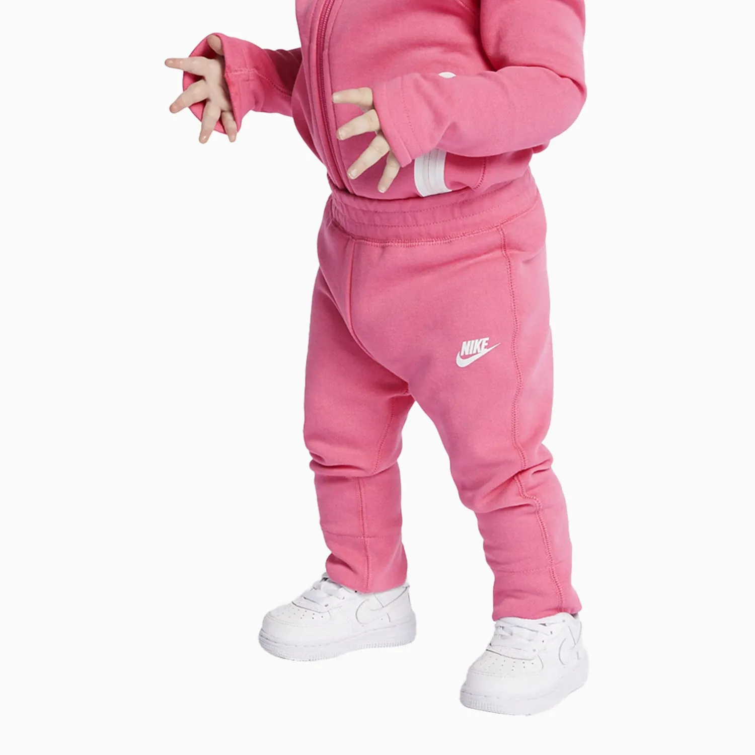 Kid's Sportswear Tech Fleece Outfit