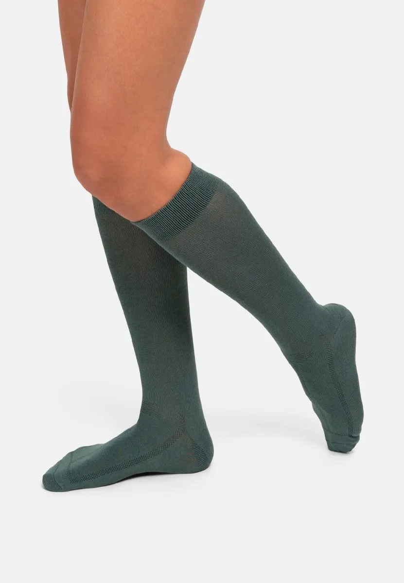 KNEE-HIGH BAMBOO SOCKS
