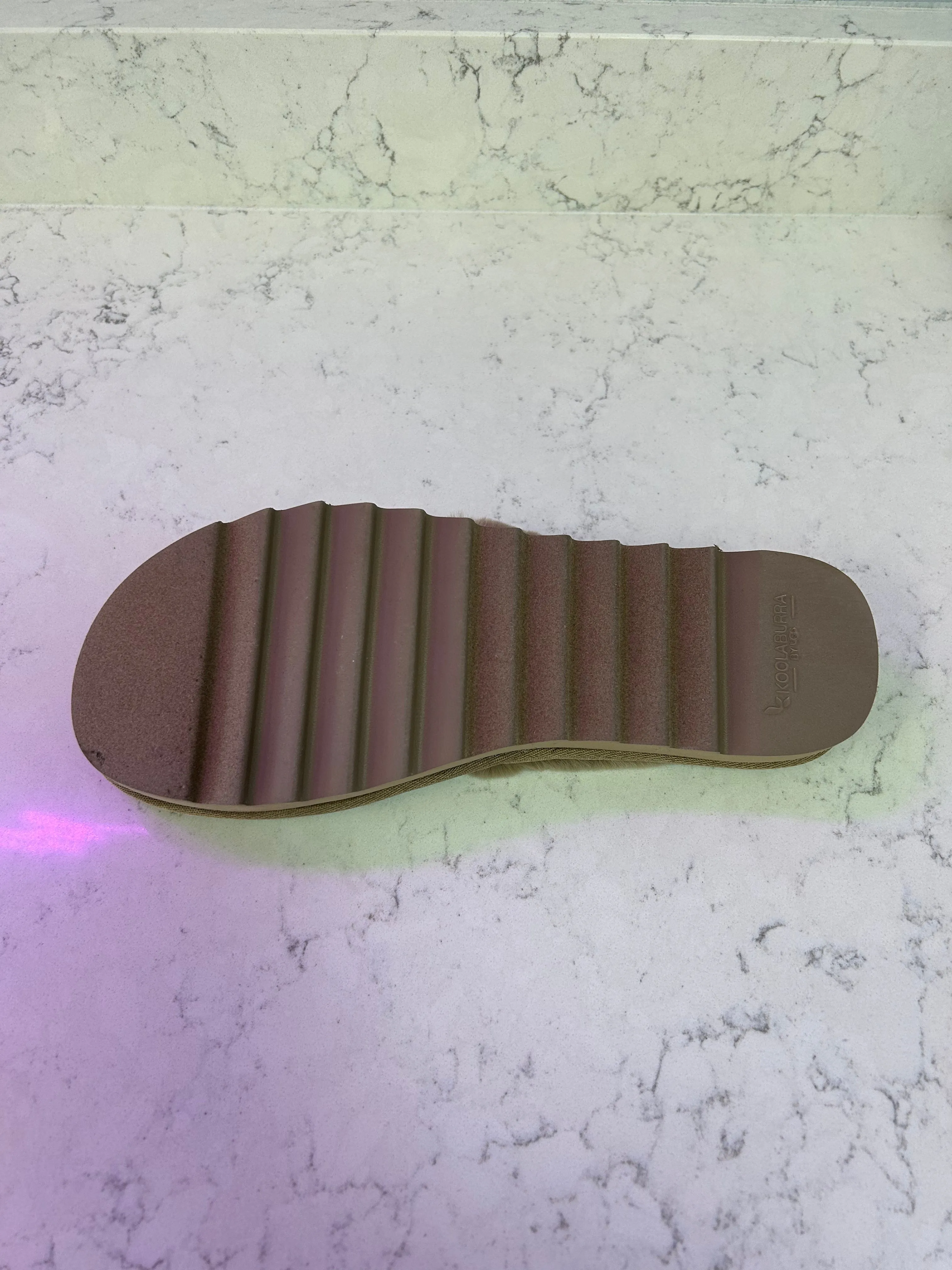 Koolaburra by Ugg "Furr-ee Flip-Flop"