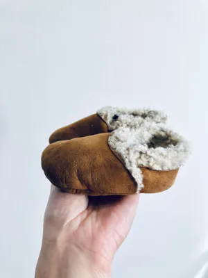 Lambskin Slippers - Caramel // 6-18M