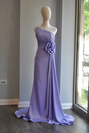 LAVENDER LONG EVENING DRESS WITH SIDE FLOWER