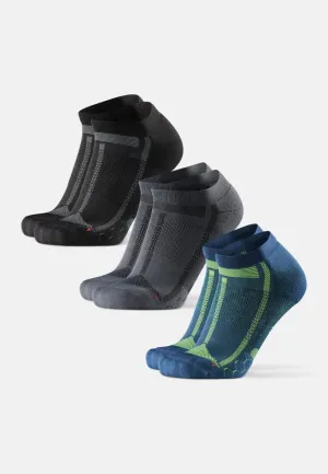 LOW-CUT RUNNING SOCKS FOR LONG DISTANCES