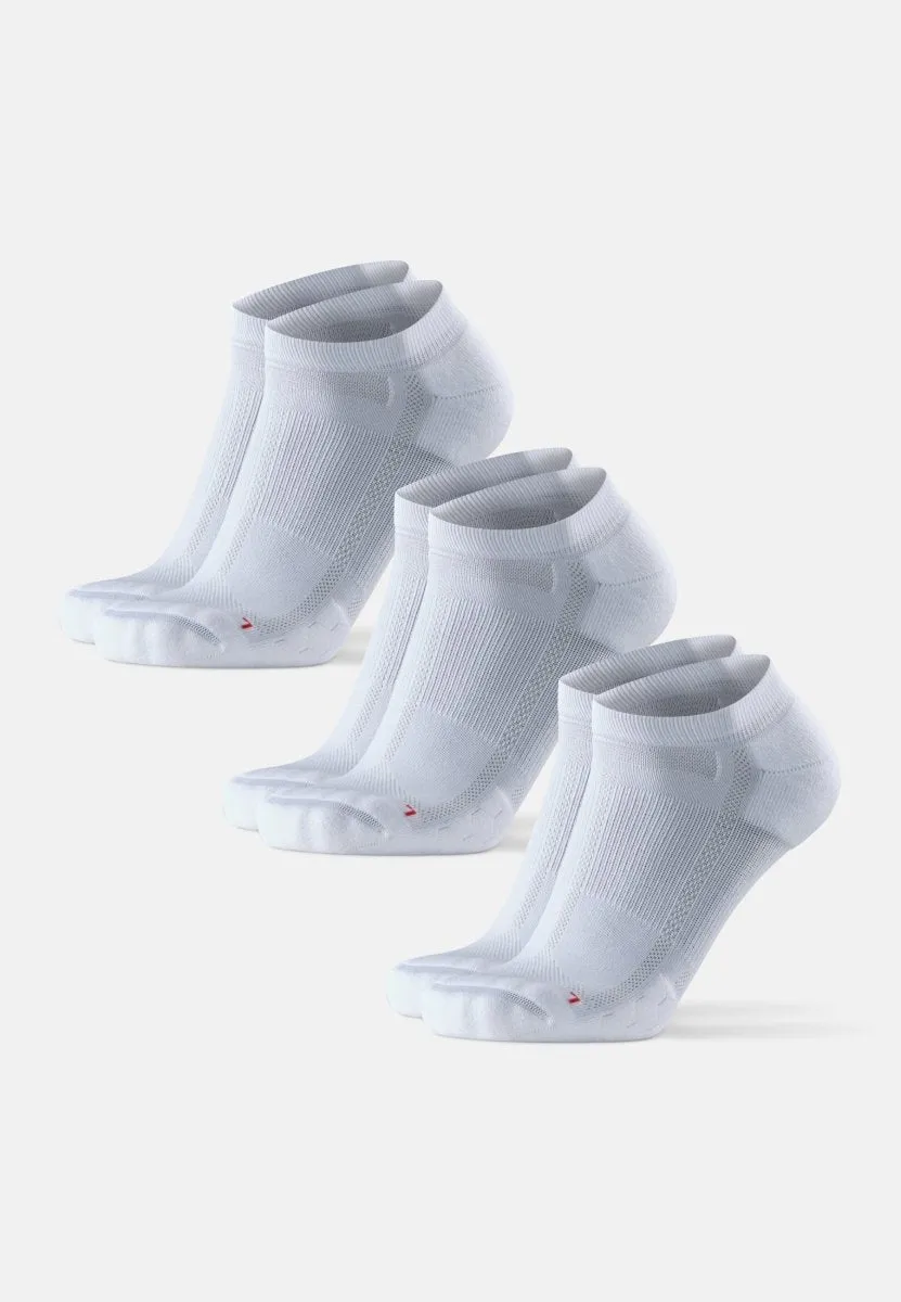 LOW-CUT RUNNING SOCKS FOR LONG DISTANCES