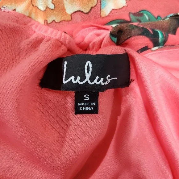 Lulu's Floral Maxi Dress Size Small