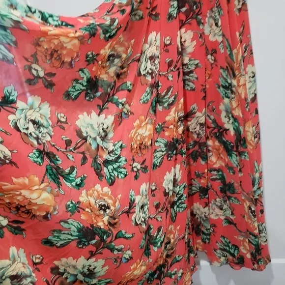 Lulu's Floral Maxi Dress Size Small