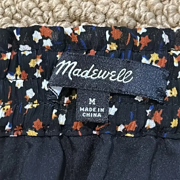 Madewell Georgette Tiered Maxi Skirt in Adorable Ditsy Floral size Medium Black
