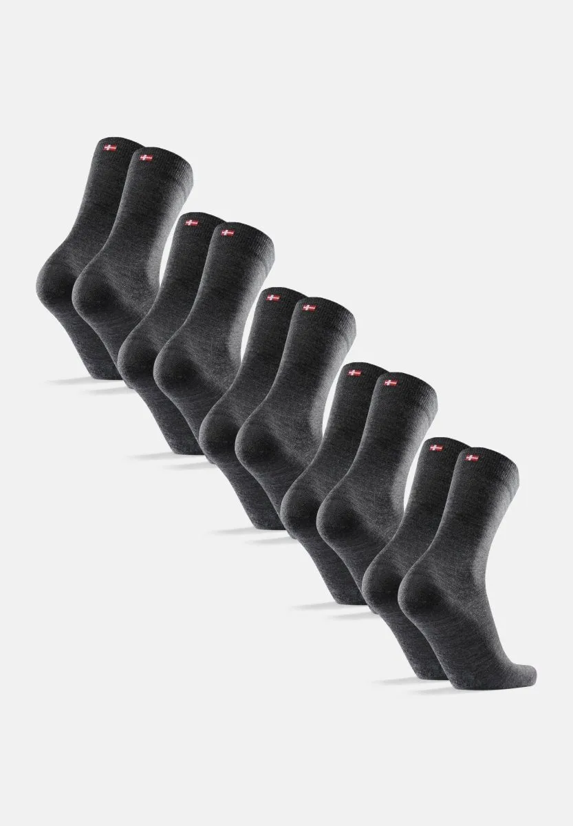 MERINO WOOL DRESS SOCKS