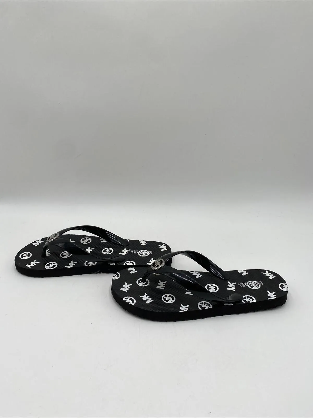 Michael Kors MK Logo Charm Print Women's Flip Flop, Black Size 6