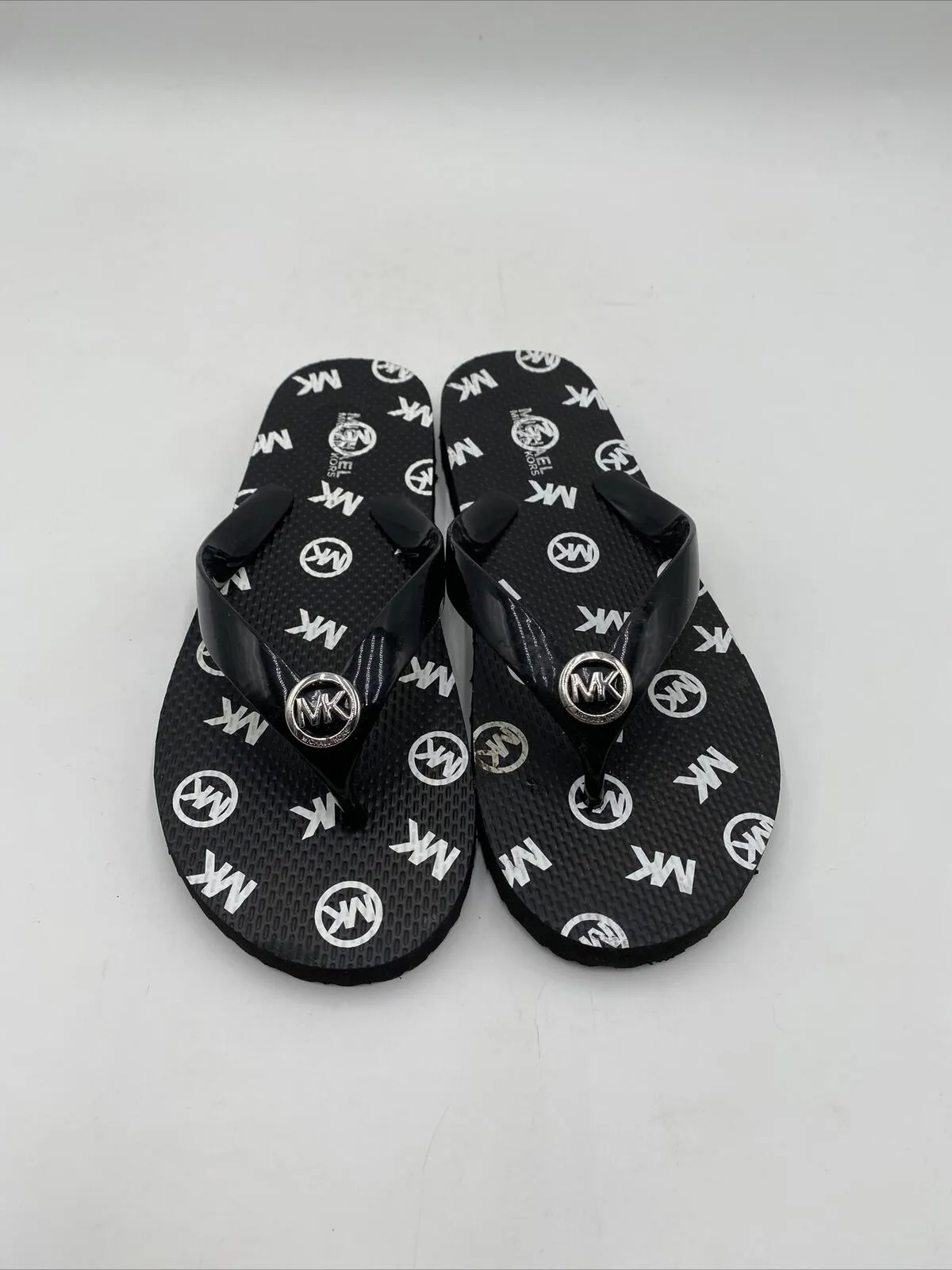 Michael Kors MK Logo Charm Print Women's Flip Flop, Black Size 6