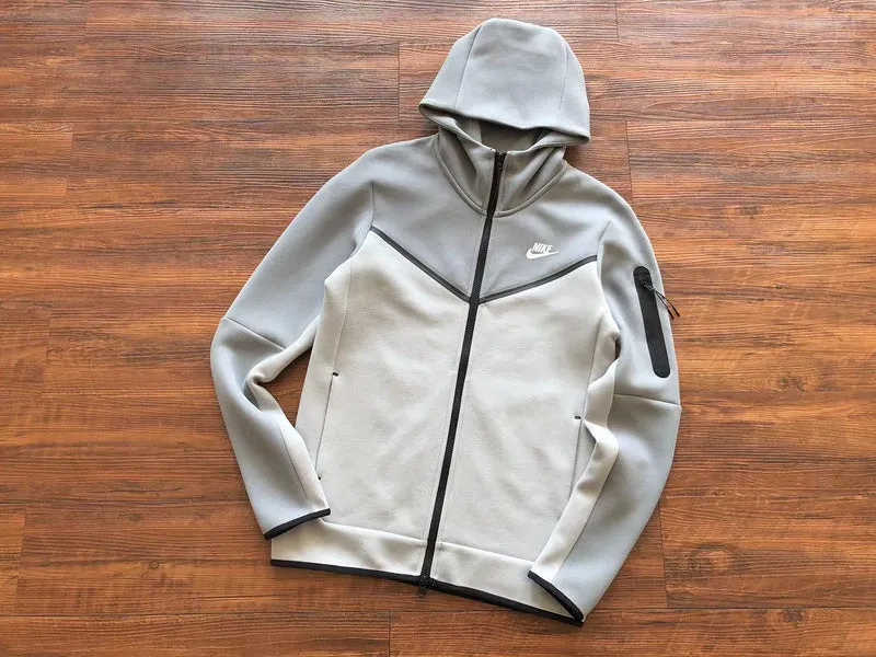 NIKE TECH FLEECE HOODIE x GREY/WHITE