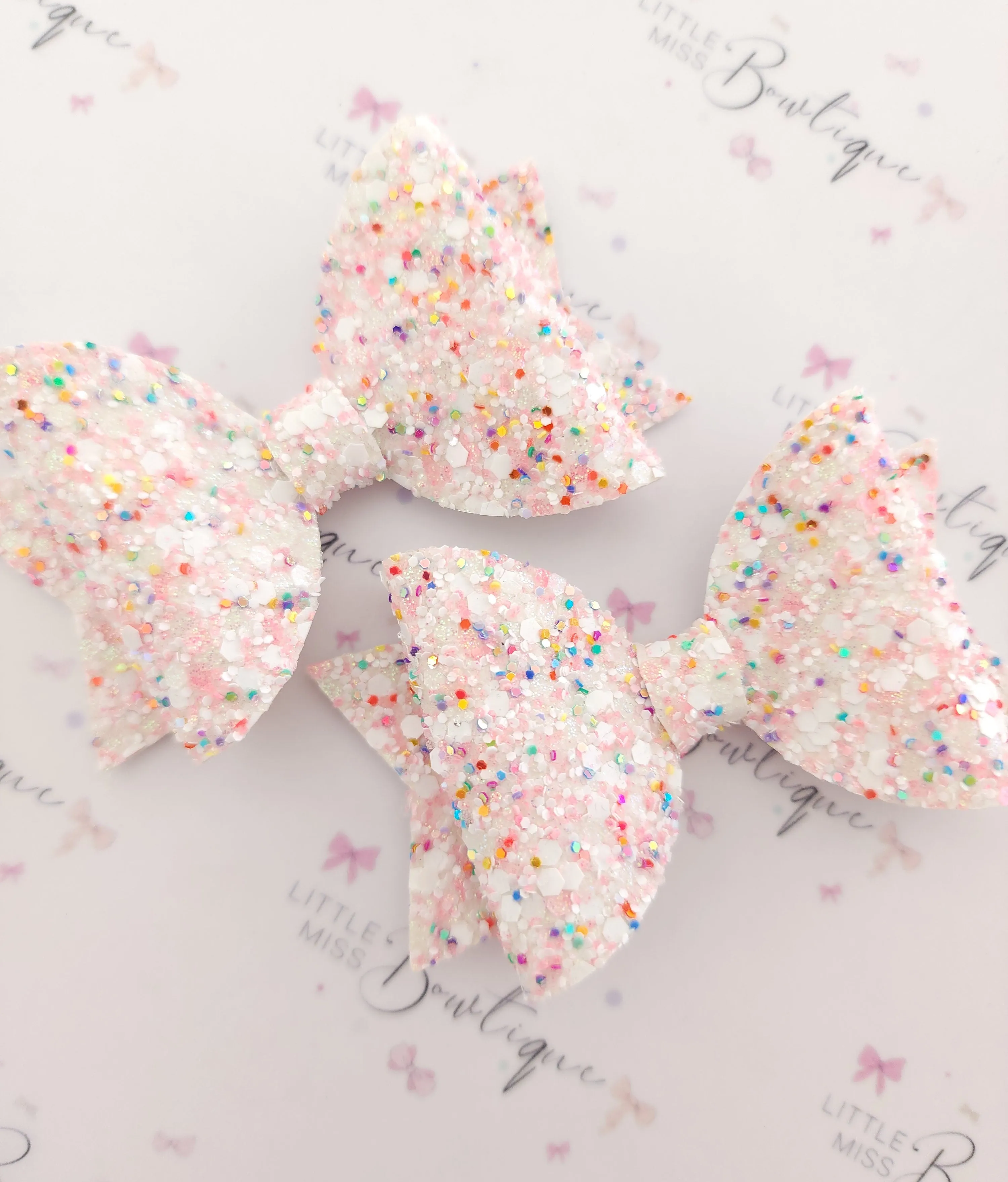 Party Popper Bows