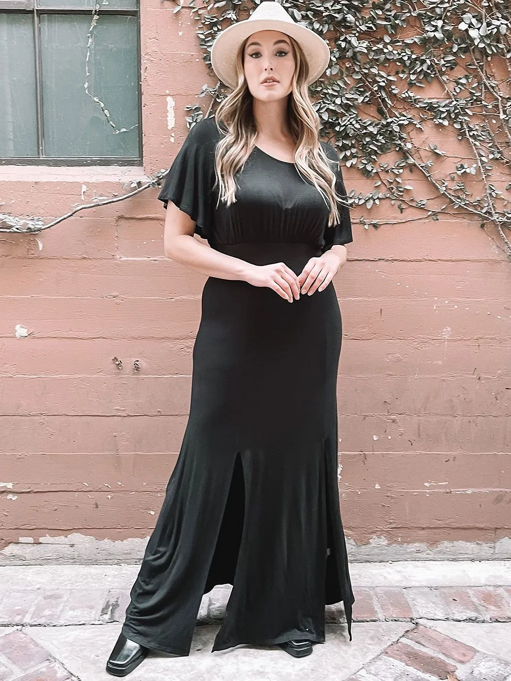 PLUS SIZE SHORT SLEEVE BOTTOM OPEN SLIT MAXI DRESS