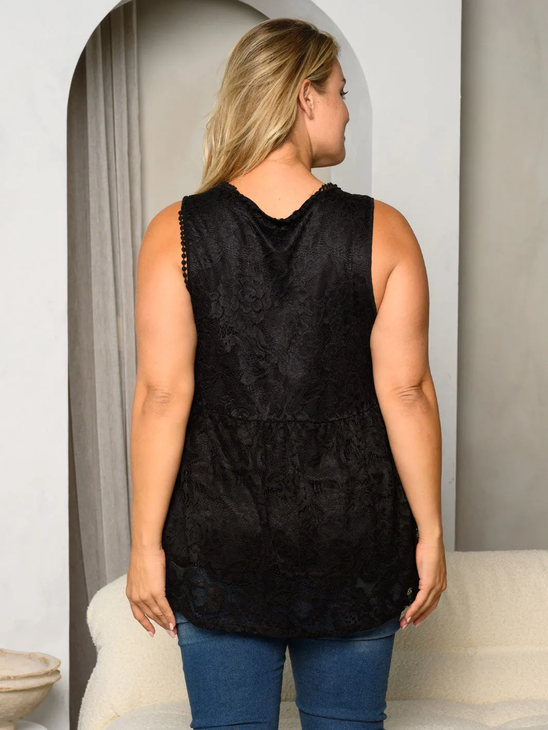 PLUS SIZE SLEEVELESS LACE TUNIC TANK TOP
