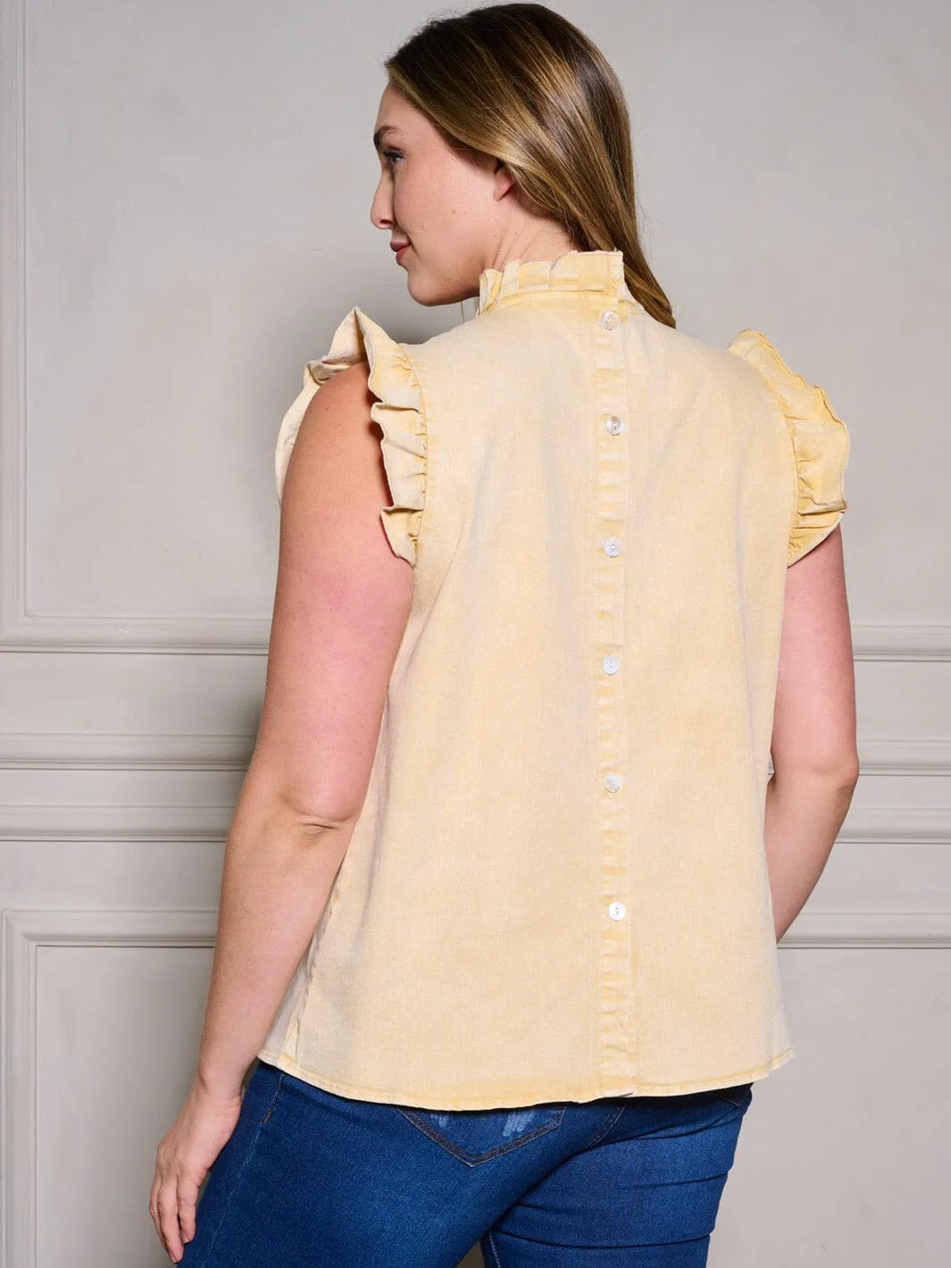 PLUS SIZE SLEEVELESS RUFFLE MOCK NECK BACK DETAILED WASHED DENIM TOP