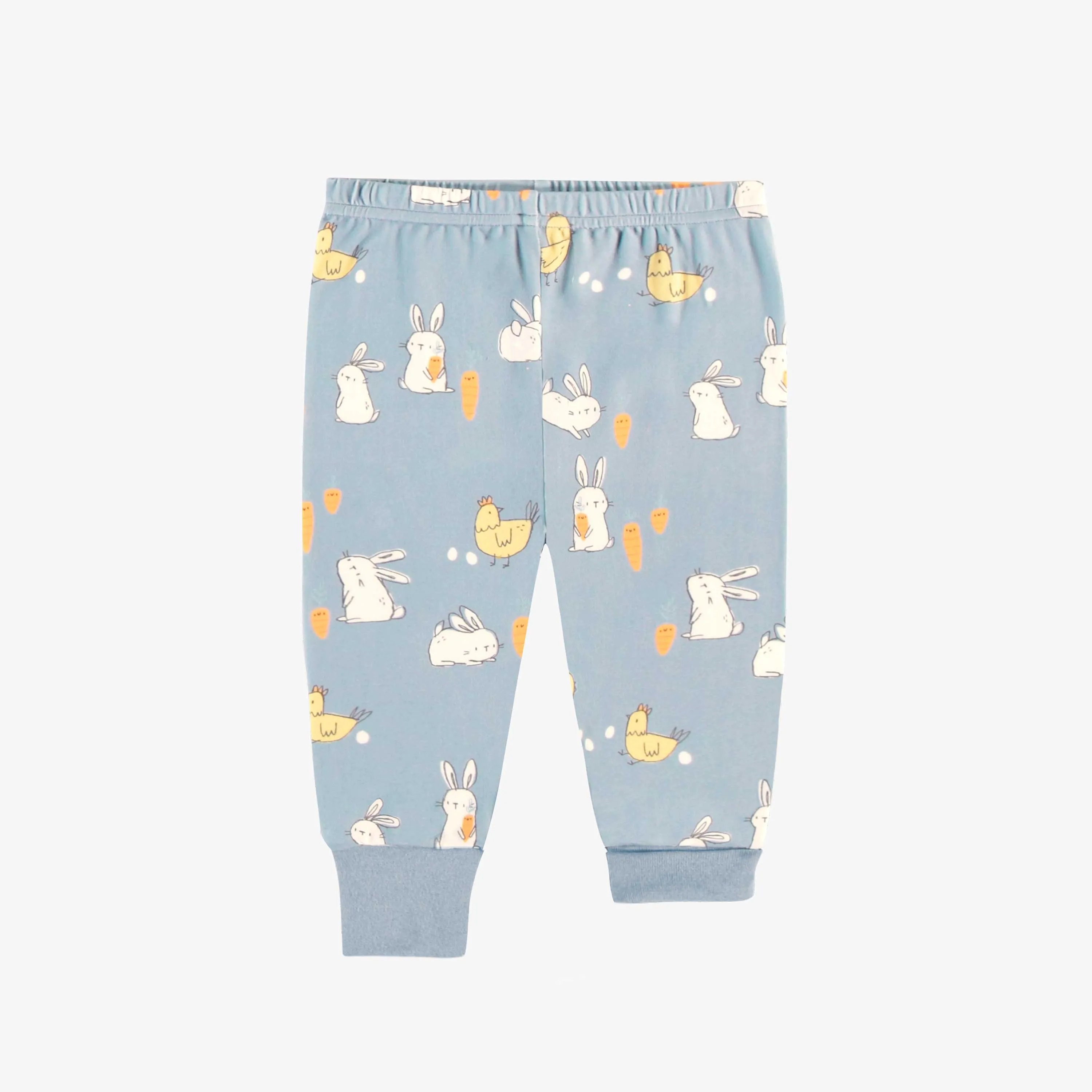 Pyjama deux-pièces bleu et crème à motif de poules et de lapins, bébé || Cream and bleu two-pieces pajama with bunnies and chickens print, baby