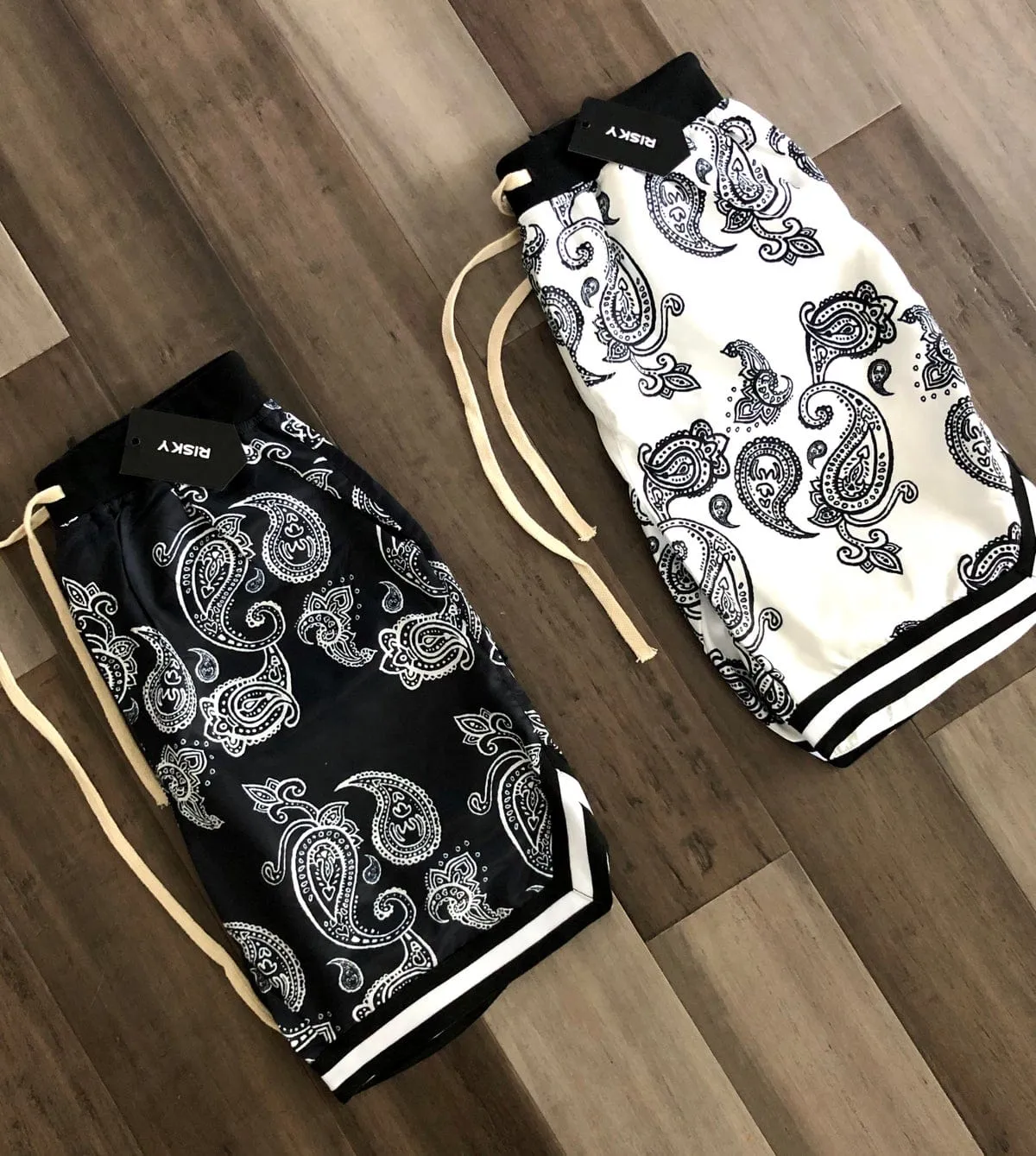 RISKY REWARDS CUSTOM BANDANA PAISLEY SHORTS
