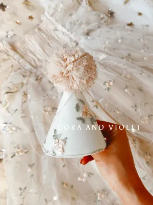 Rosebud party hat EXPRESS