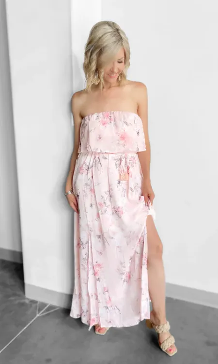 She's so Irresistible Floral Maxi Dress