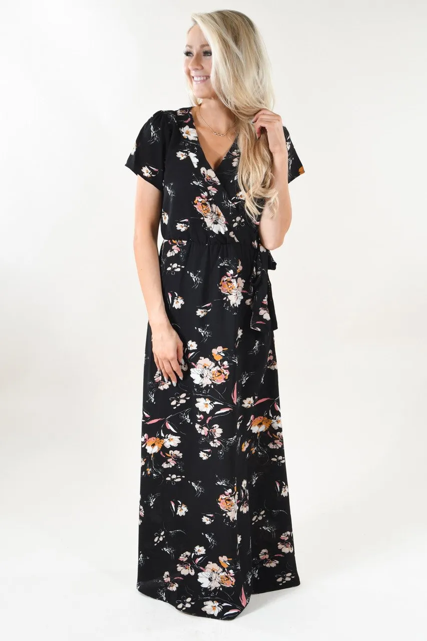Short Sleeve Black Floral Maxi Dress