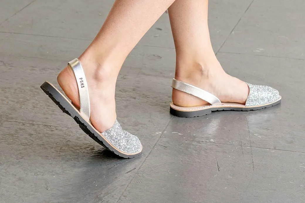 Silver Glitter Pons