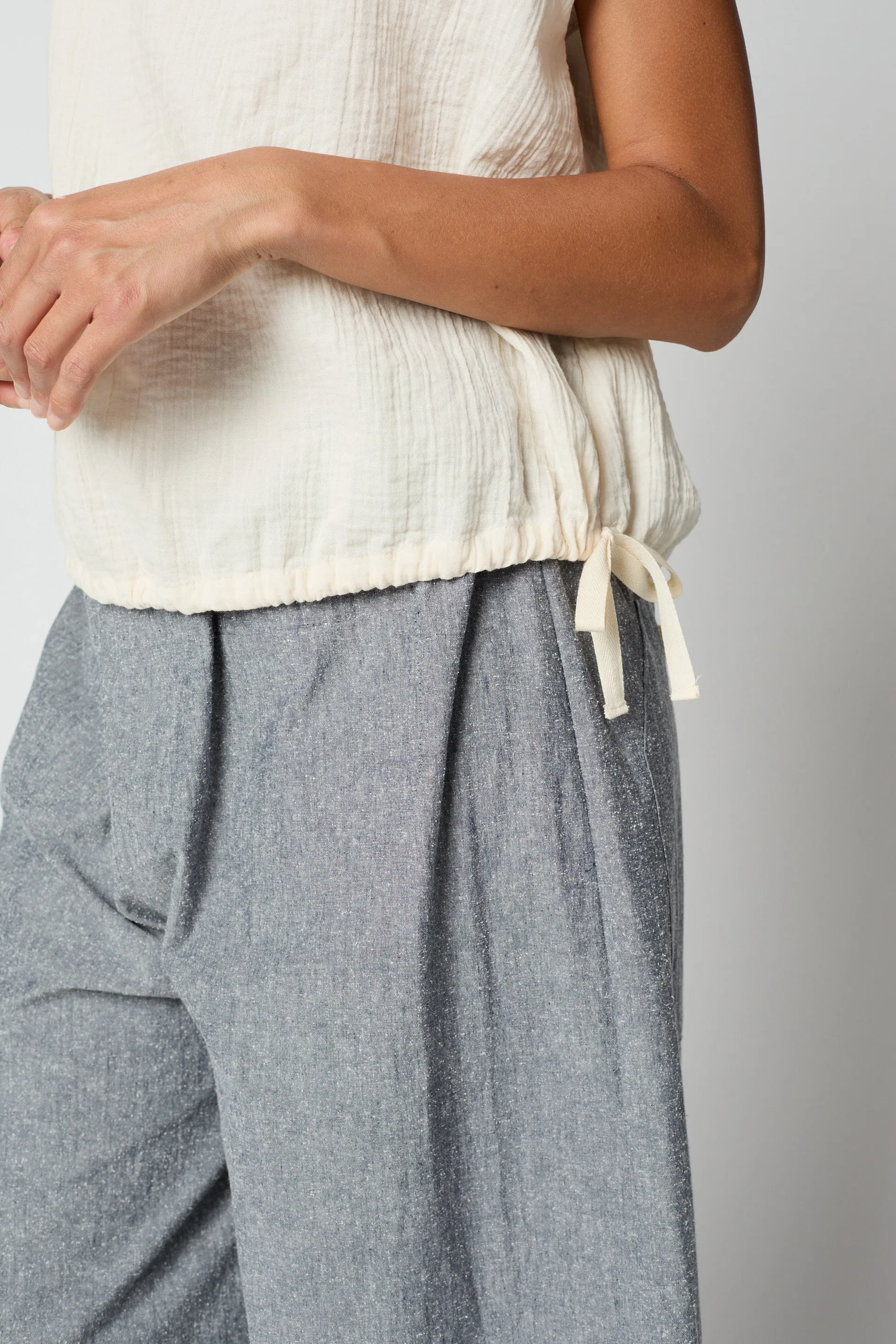 SLIP ON BLOUSE CAP SLEEVE