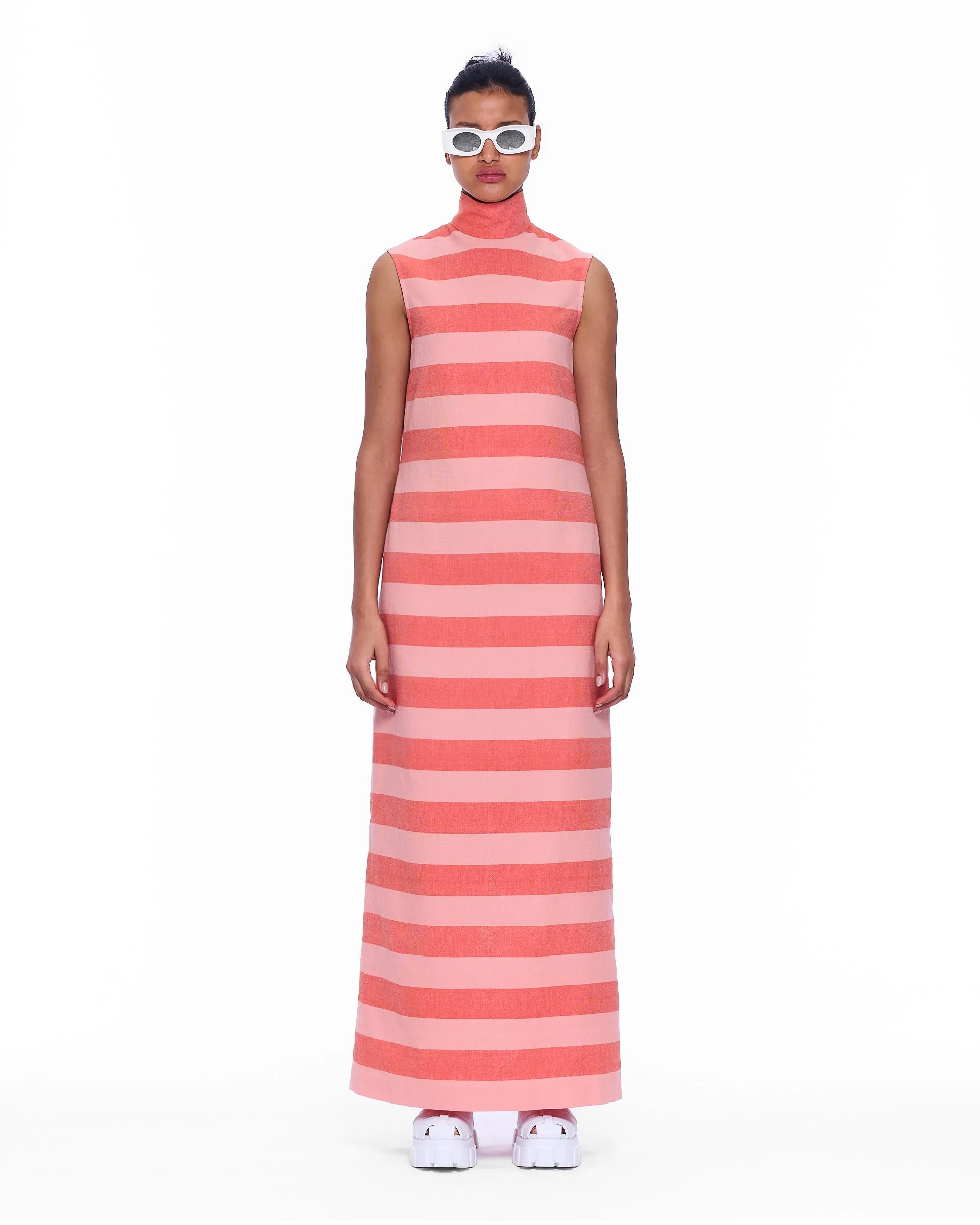 The Sleeveless Turtle Neck Dress : Stripe 10