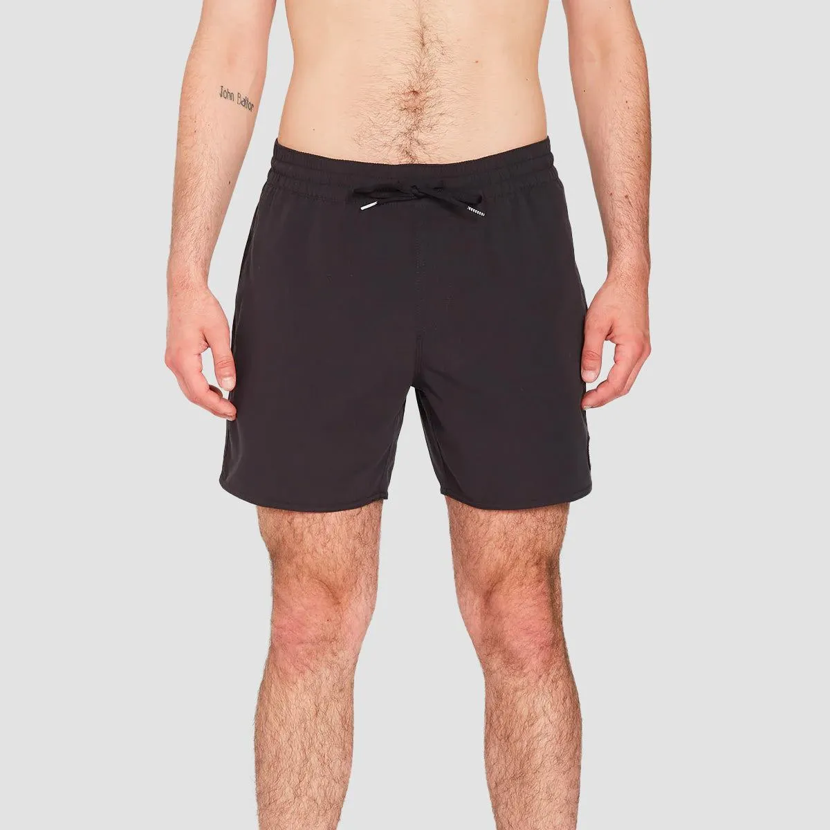 Volcom Lido Solid 16" Boardshorts Black